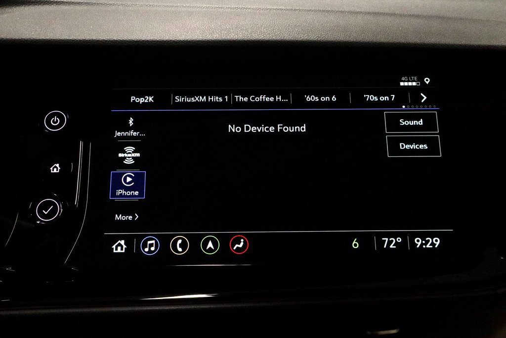 Used 2023 Buick Envision Avenir image 11