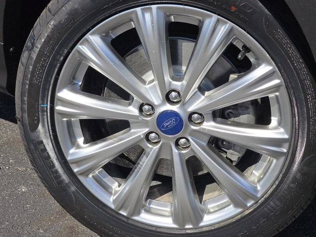 Certified 2017 Ford Escape Titanium w/ Equipment Group 301A image 10