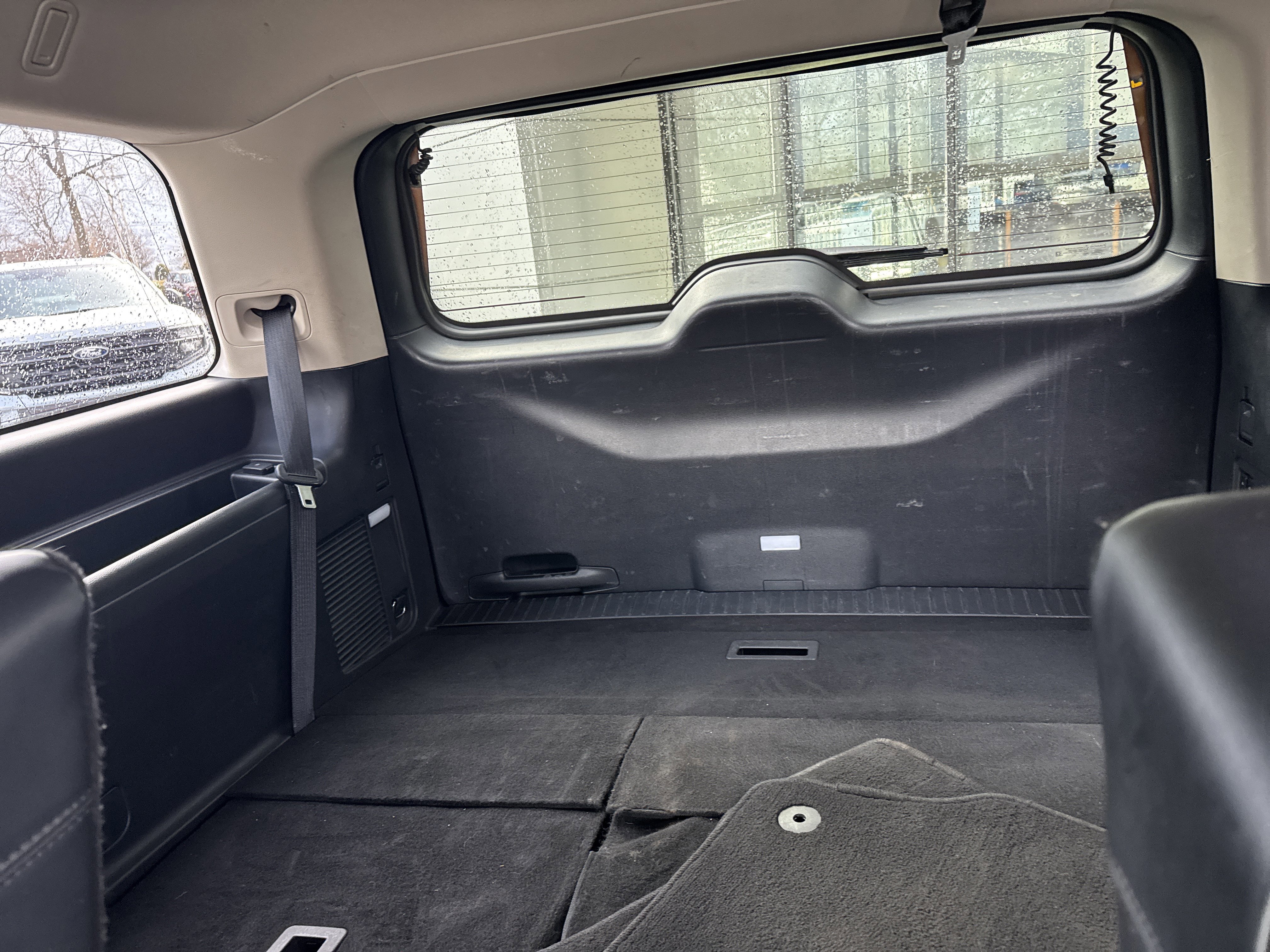 Certified 2024 Ford Expedition XLT image 27