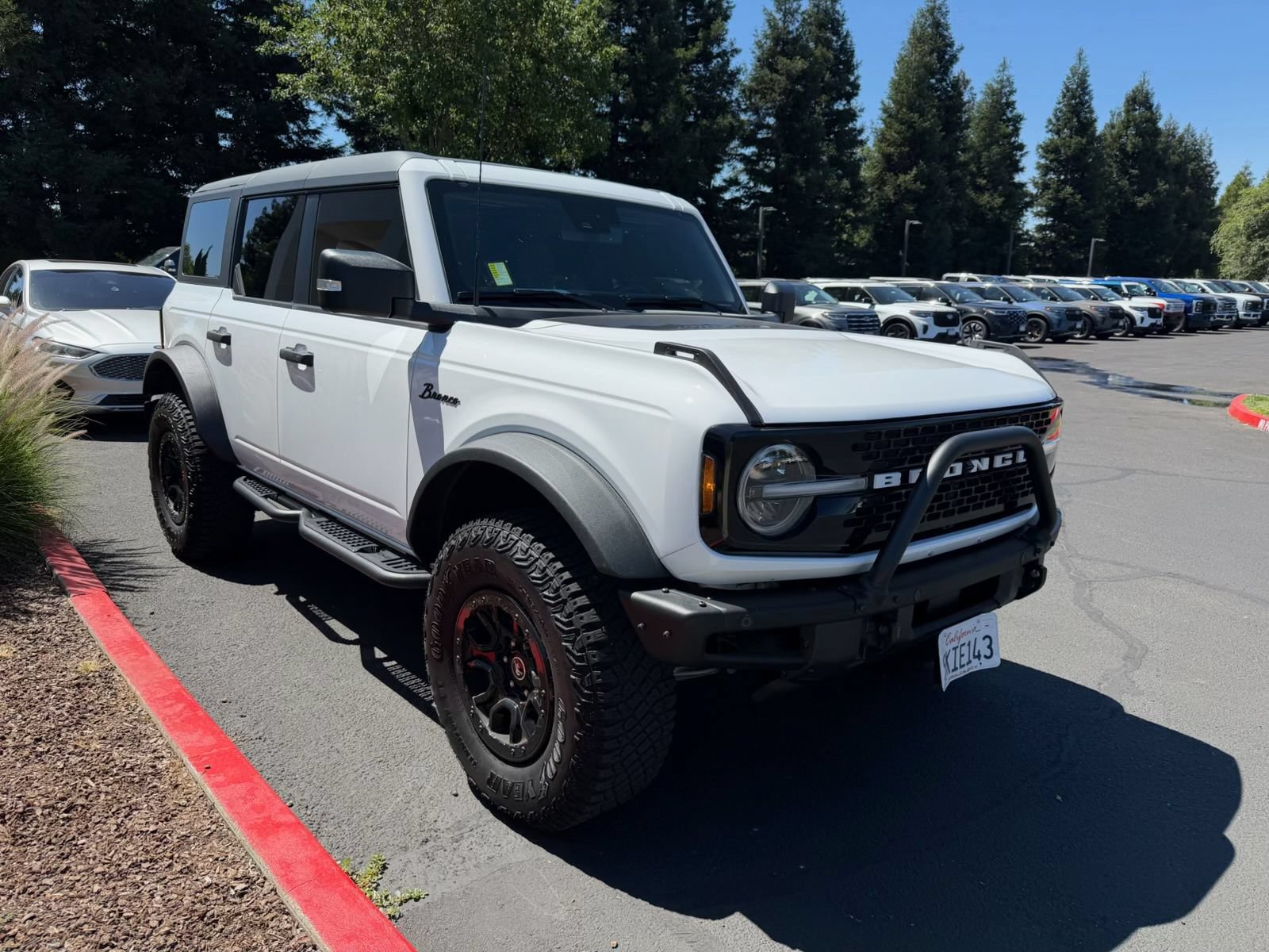 Certified 2023 Ford Bronco Wildtrak AWD/4WD image 6