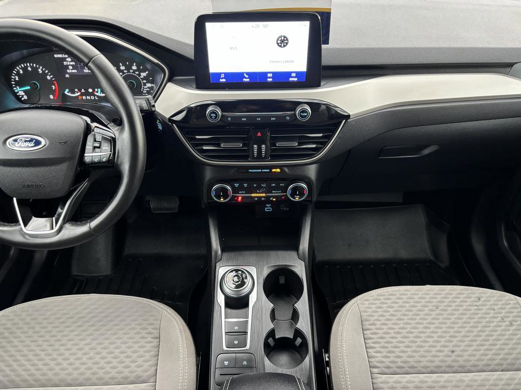 Certified 2022 Ford Escape SE w/ SE Sport Appearance Package image 18