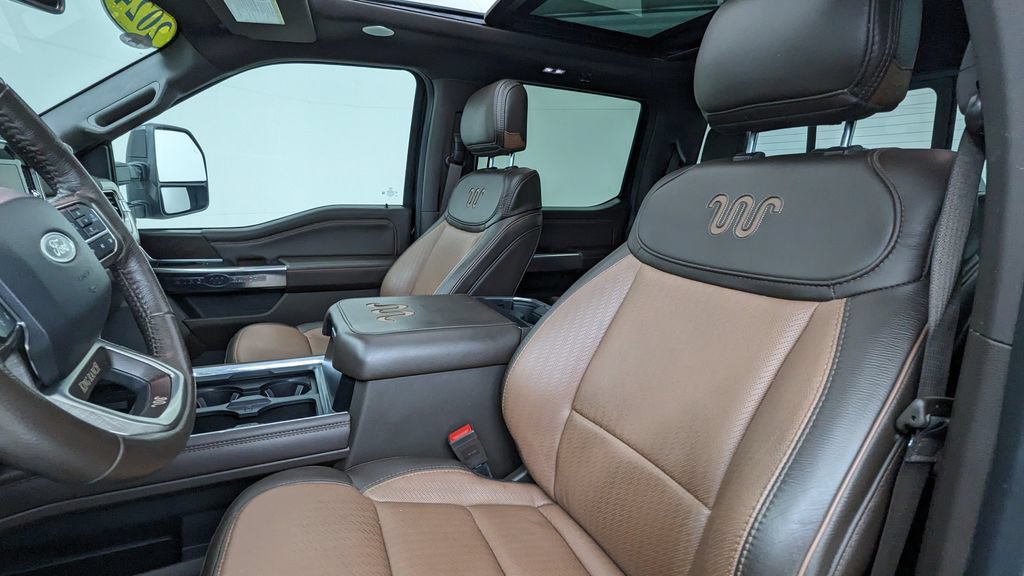 Certified 2024 Ford F250 King Ranch AWD/4WD image 2