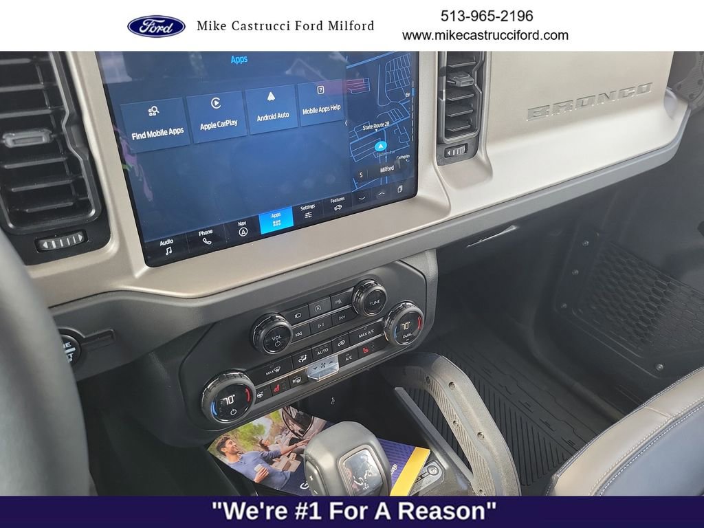 Certified 2025 Ford Bronco Outer Banks w/ Sasquatch Package AWD/4WD image 16