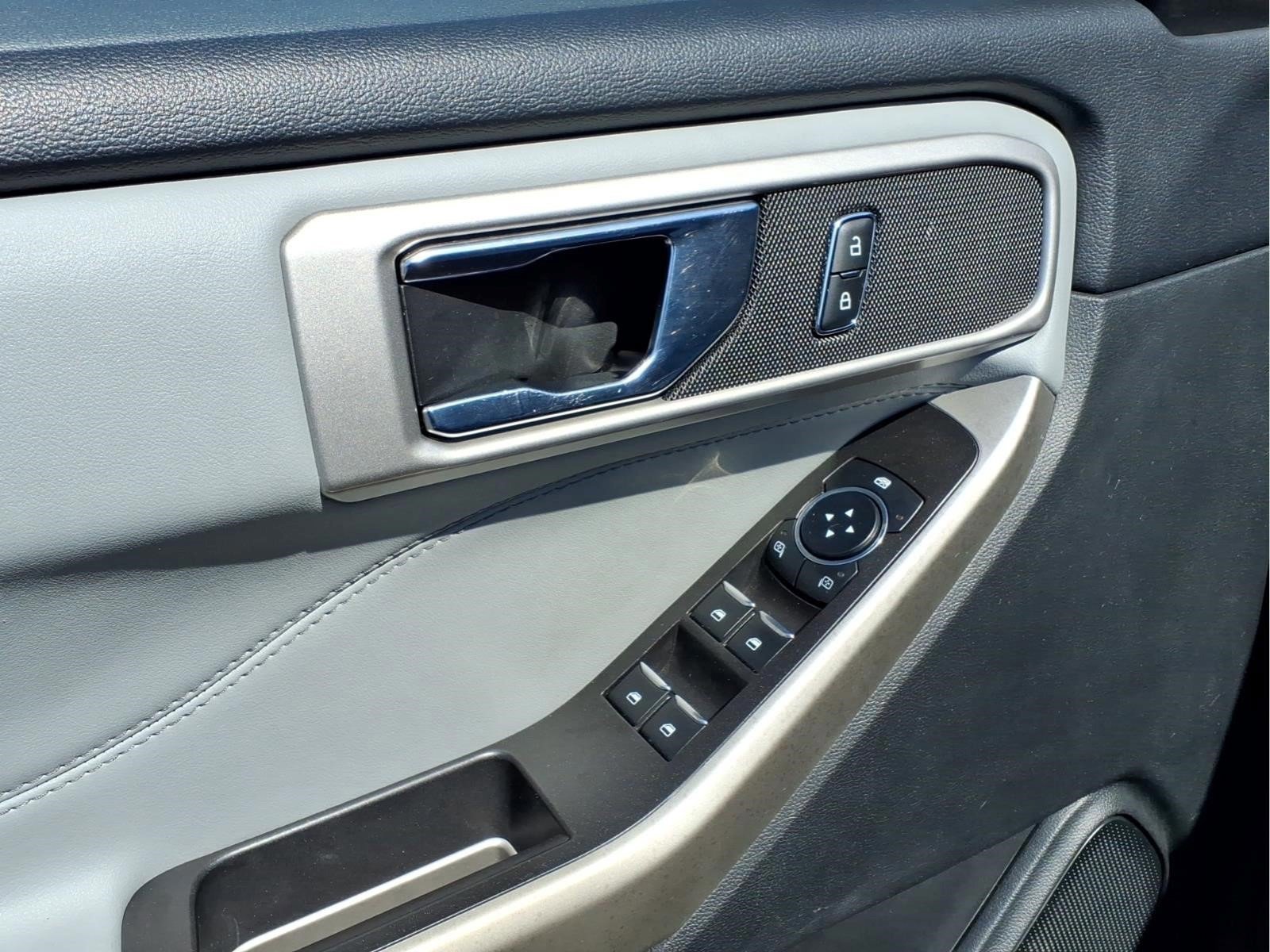 Certified 2023 Ford Explorer XLT w/ Equipment Group 202A image 14