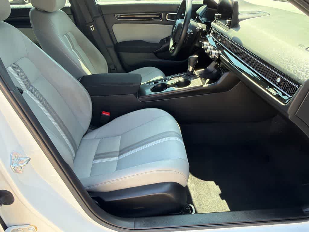 Used 2025 Honda Civic Sport image 12