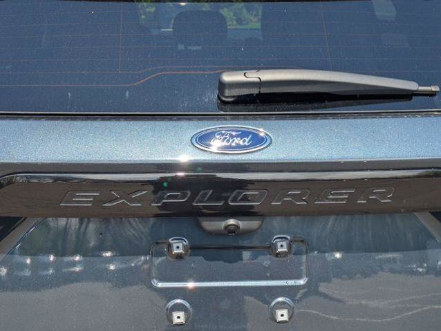 Certified 2022 Ford Explorer ST w/ Equipment Group 401A AWD/4WD image 40