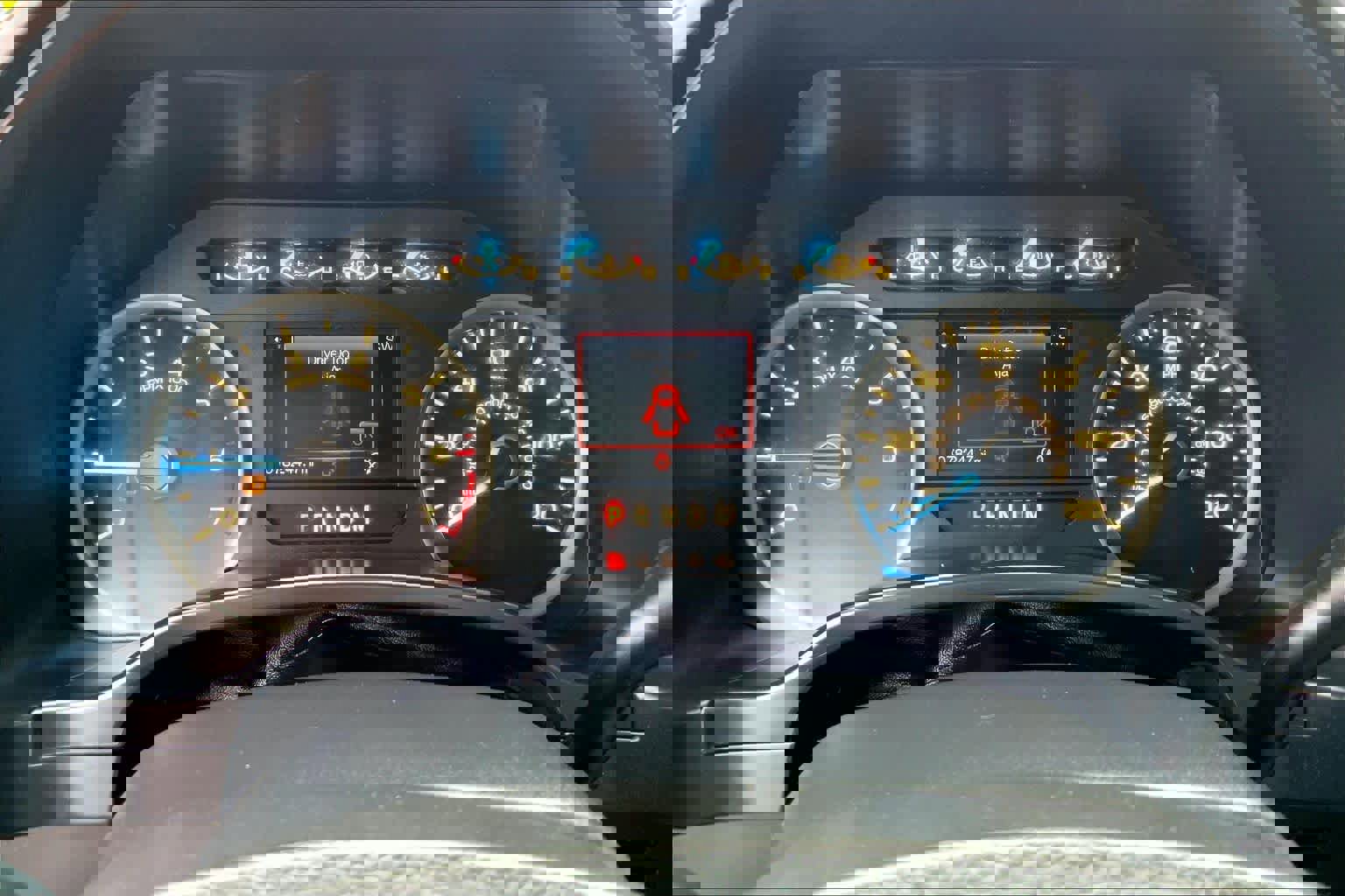 Certified 2018 Ford F150 XLT w/ Equipment Group 302A Luxury AWD/4WD image 22