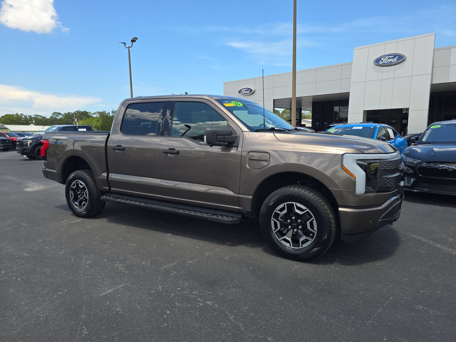 Certified 2023 Ford F150 Lightning XLT AWD/4WD image 2