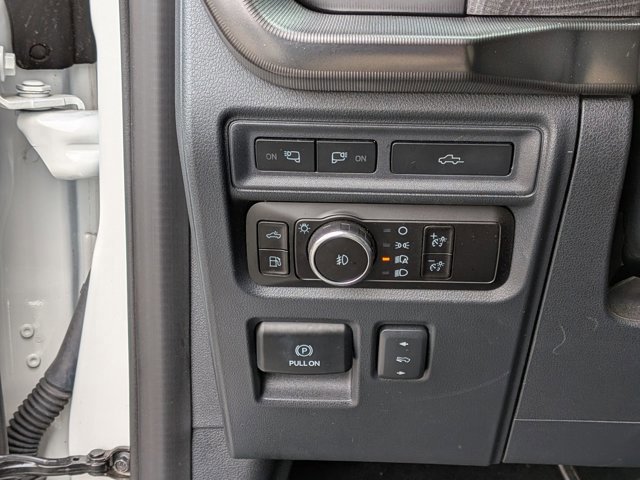 Certified 2023 Ford F150 Platinum w/ Equipment Group 701A High image 17