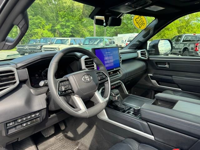 Used 2023 Toyota Tundra Platinum AWD/4WD image 29