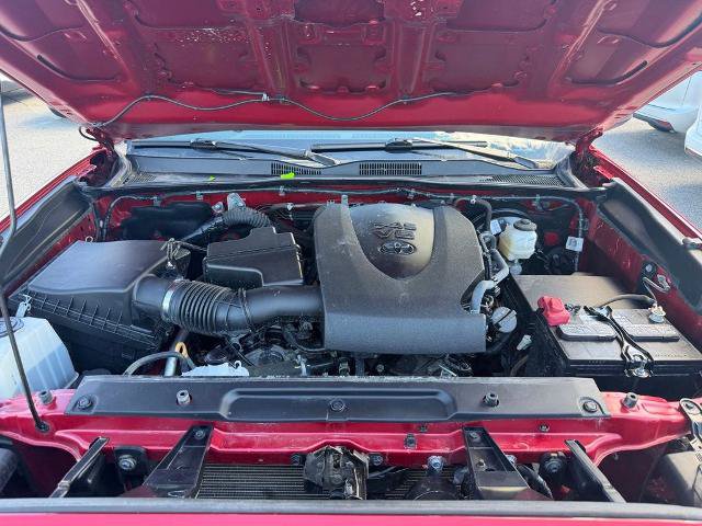 Used 2023 Toyota Tacoma SR5 AWD/4WD image 21