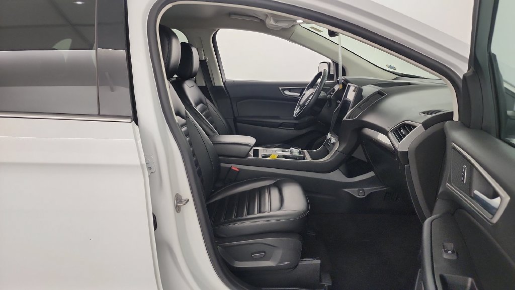 Certified 2024 Ford Edge SEL AWD/4WD image 27