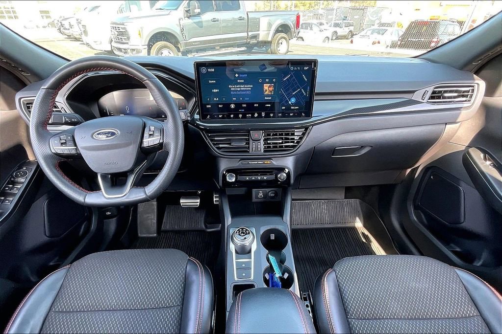 Certified 2024 Ford Escape ST-Line w/ Tech Pack #1 image 13