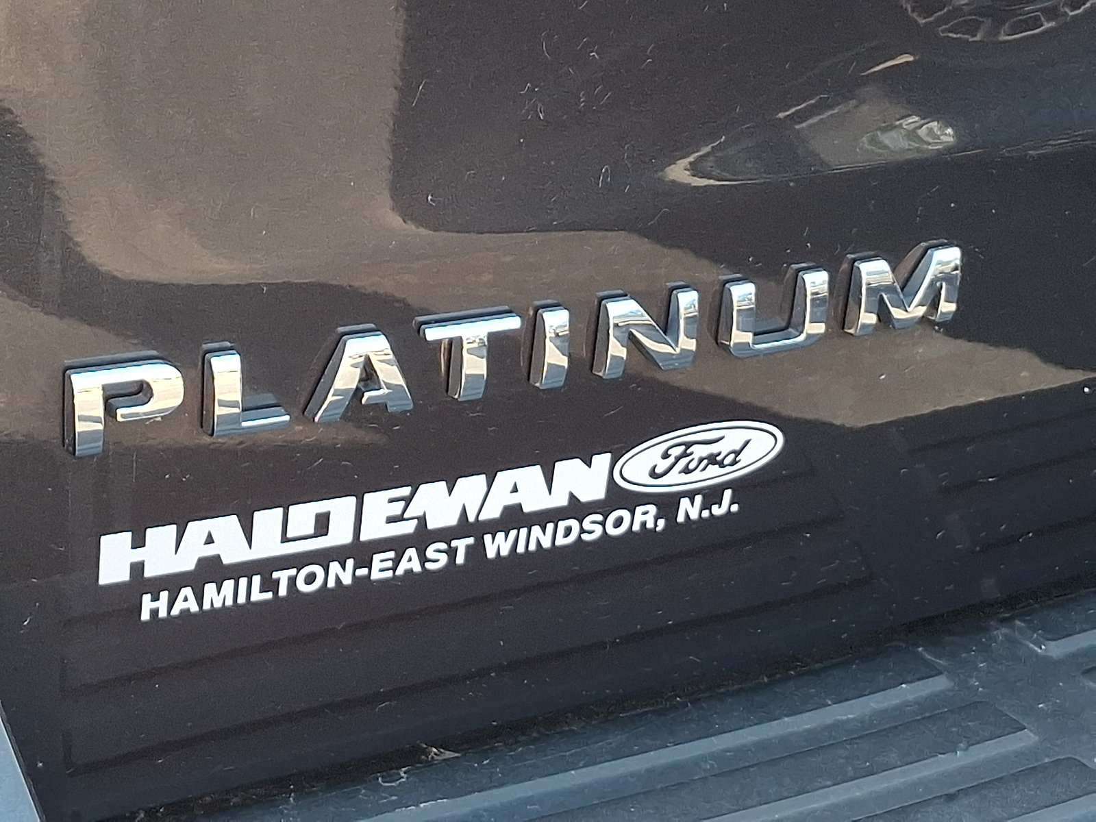 Certified 2023 Ford Expedition Platinum AWD/4WD image 9