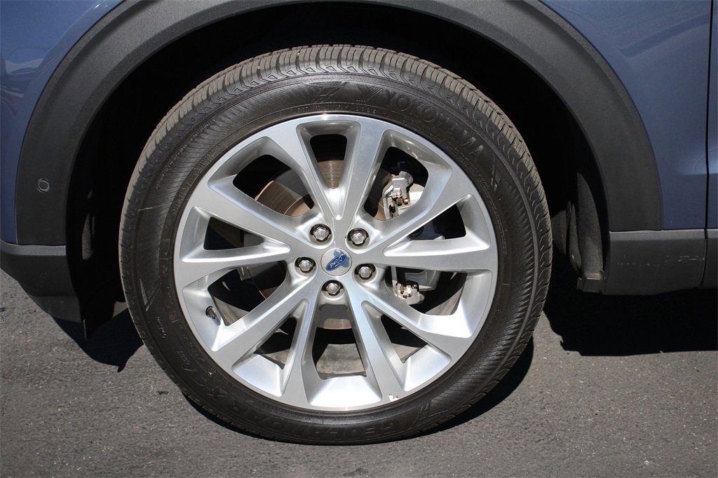 Certified 2021 Ford Explorer Platinum w/ Equipment Group 601A image 14