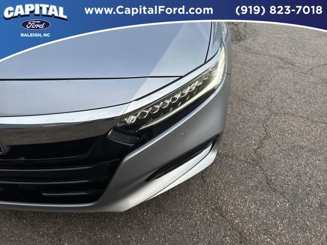 Used 2020 Honda Accord Touring image 11