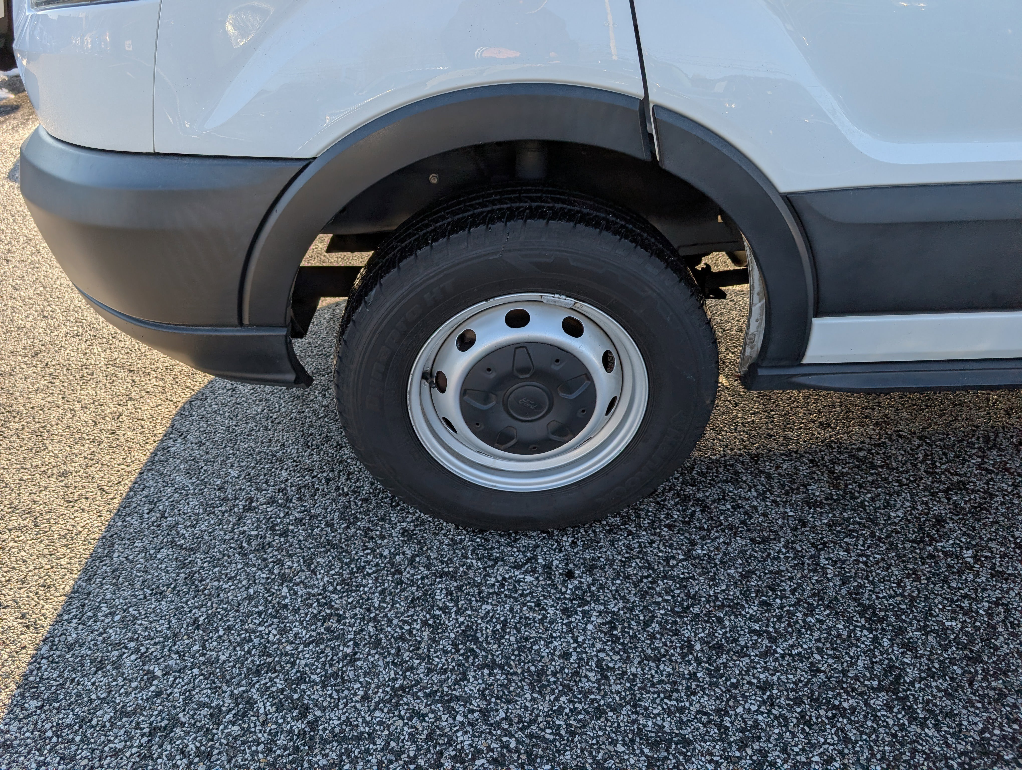 Certified 2019 Ford Transit 250 130 Low Roof image 11