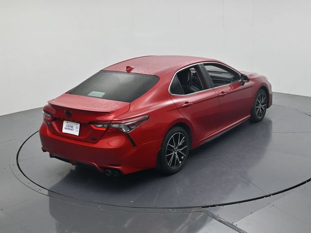 Used 2024 Toyota Camry SE w/ Convenience Package FWD image 40