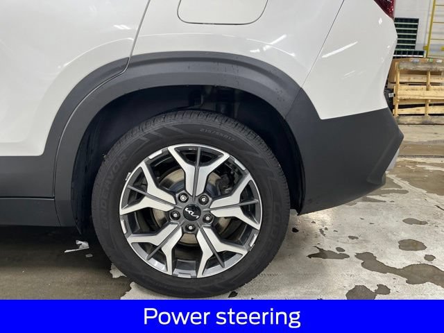 Used 2022 Kia Seltos EX AWD/4WD image 13
