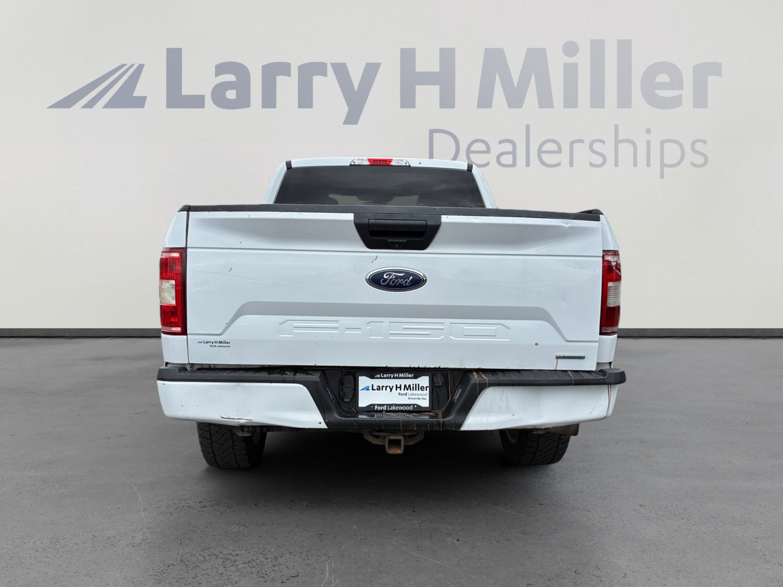 Certified 2018 Ford F150 XL w/ Equipment Group 101A Mid AWD/4WD image 4