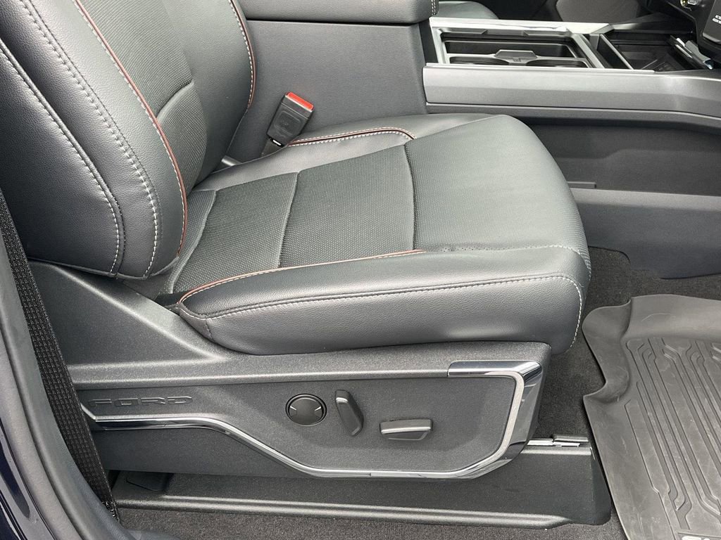 Certified 2024 Ford F250 Lariat w/ Lariat Ultimate Package image 19