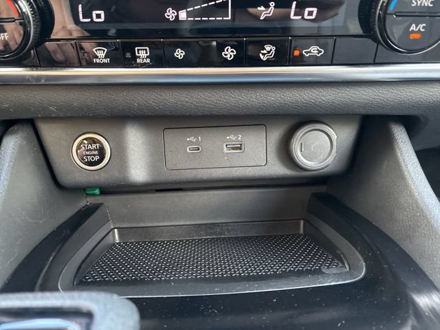 Used 2023 Nissan Rogue SV AWD/4WD image 23