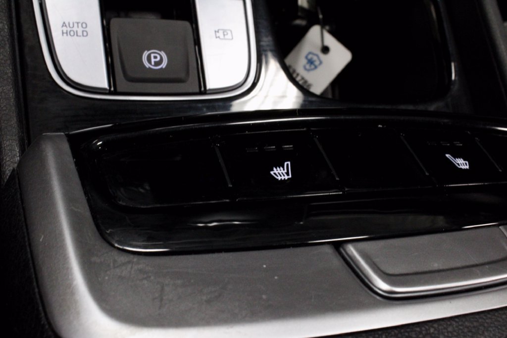 Used 2023 Hyundai Santa Cruz SEL w/ Cargo Package AWD/4WD image 29