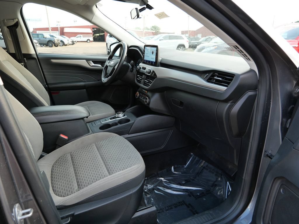 Certified 2021 Ford Escape SE w/ SE Sport Appearance Package AWD/4WD image 11