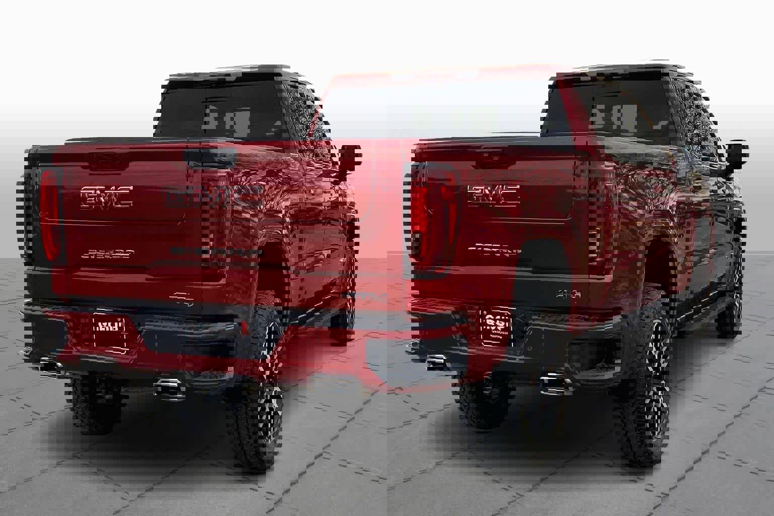 Used 2024 GMC Sierra 1500 AT4 w/ Technology Package image 3