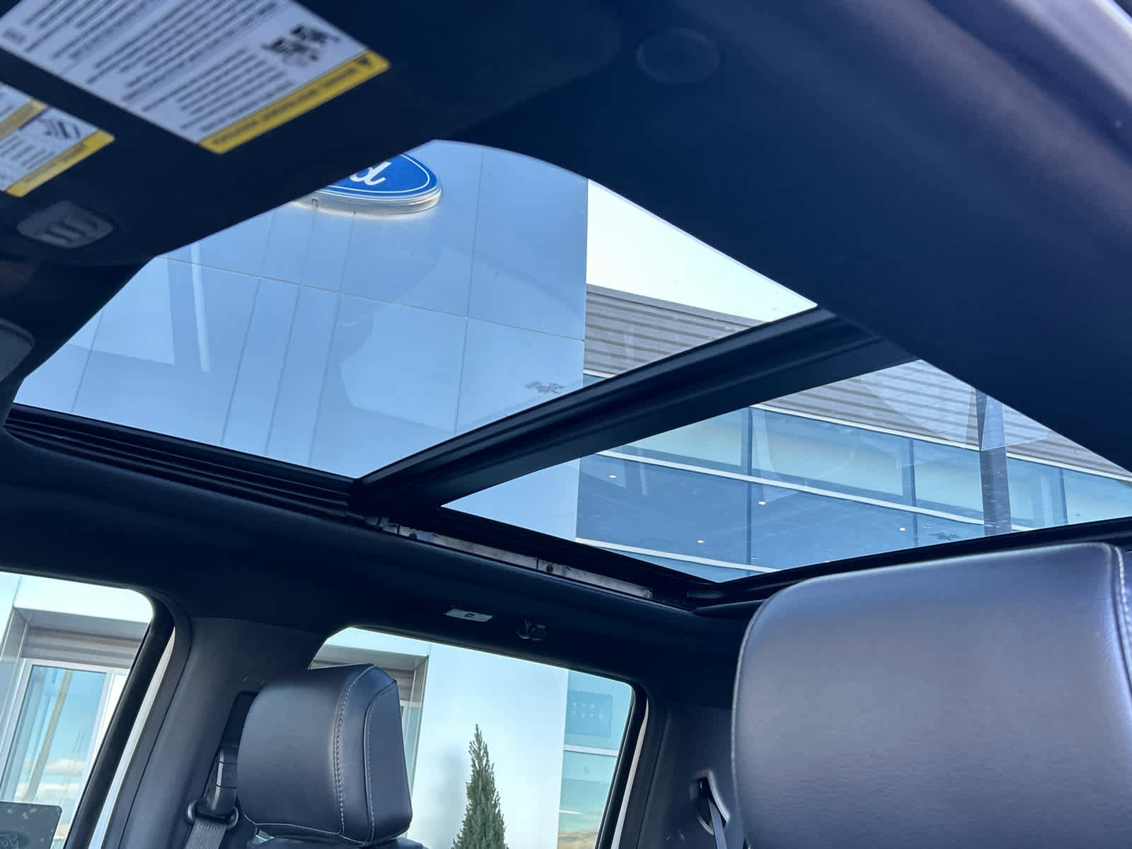 Certified 2025 Ford F150 Lariat image 34