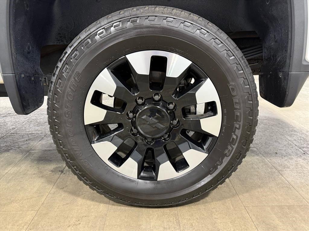 Used 2023 Chevrolet Silverado 2500 LT image 16