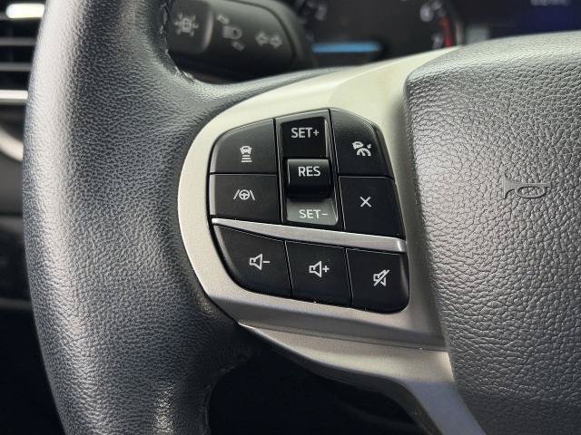 Certified 2022 Ford Explorer XLT w/ Equipment Group 202A RWD image 16