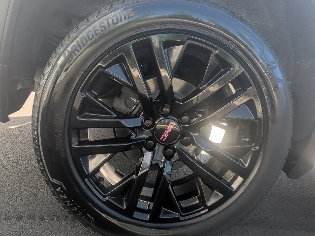 Used 2022 GMC Sierra 1500 Denali w/ Denali Reserve Package AWD/4WD image 13