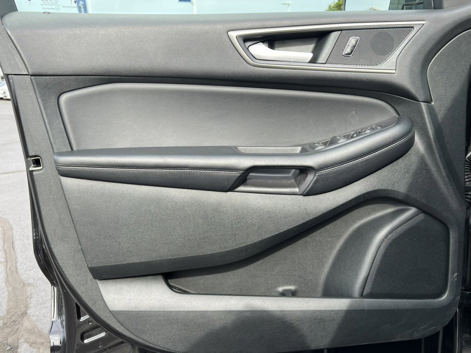 Certified 2022 Ford Edge SEL w/ Convenience Package image 22
