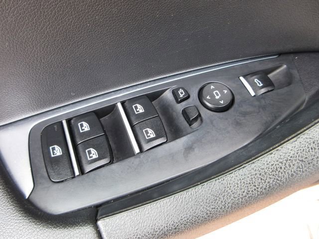 Used 2019 BMW X3 sDrive30i w/ Convenience Package image 11