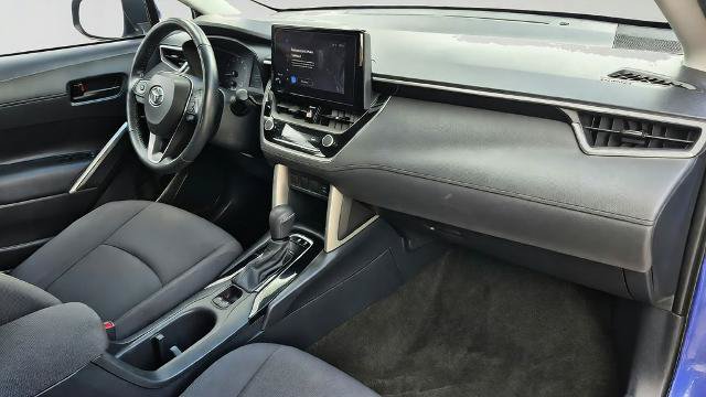 Used 2023 Toyota Corolla Cross LE FWD image 27