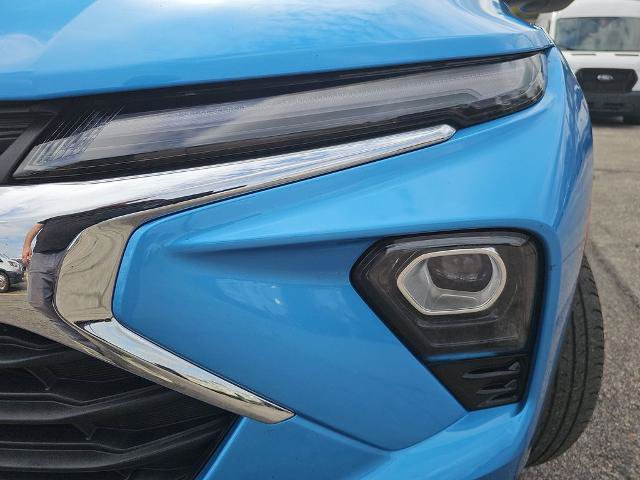 Used 2025 Chevrolet TrailBlazer LT FWD image 30