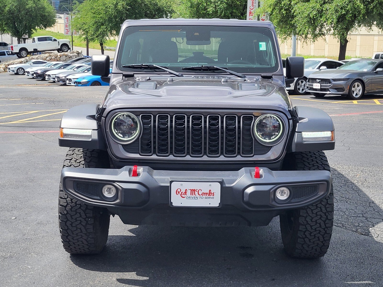 Used 2025 Jeep Wrangler Unlimited Rubicon image 9