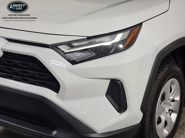 Used 2024 Toyota RAV4 LE AWD/4WD image 10
