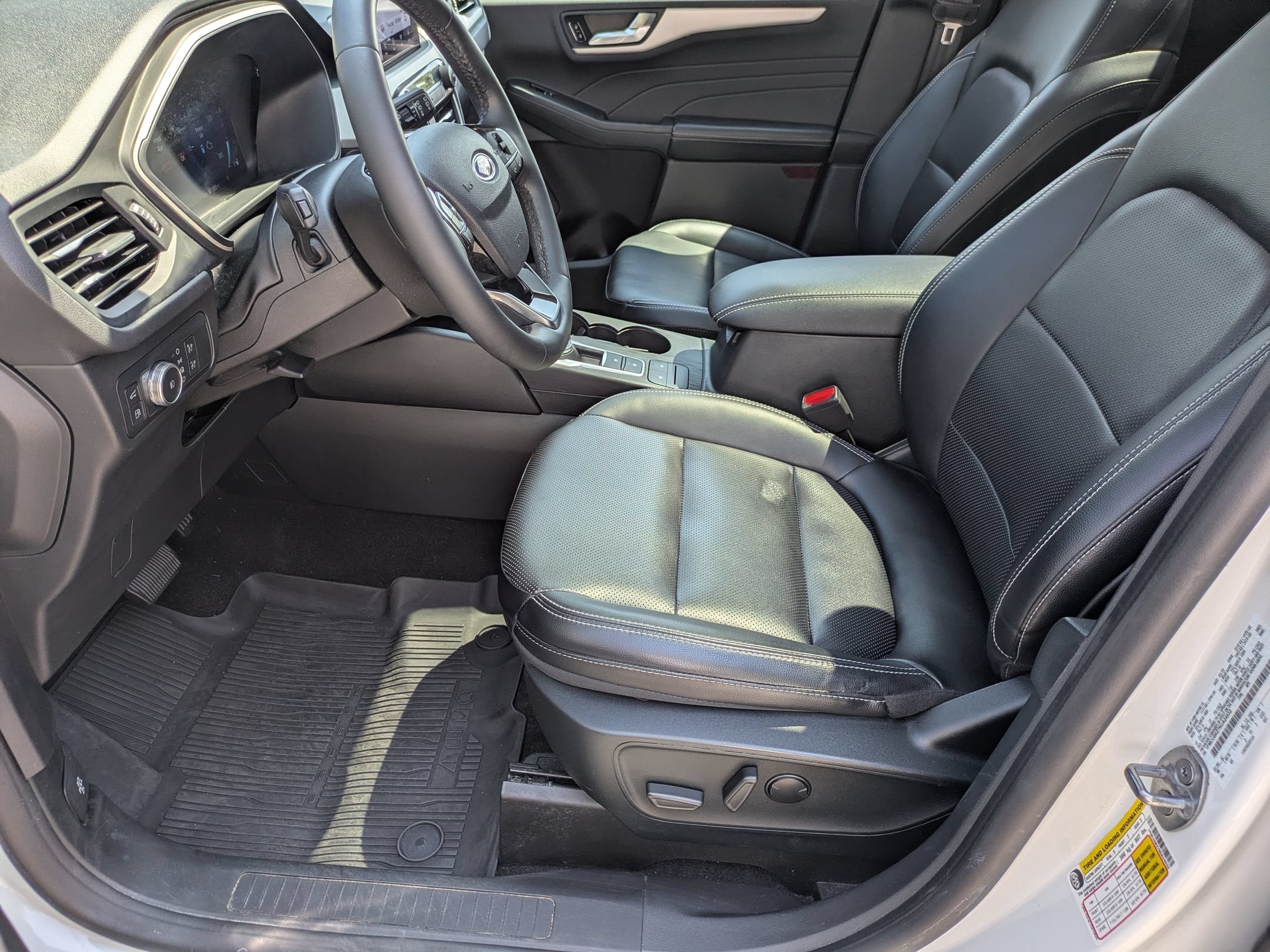 Certified 2022 Ford Escape SEL w/ Technology Package FWD image 12