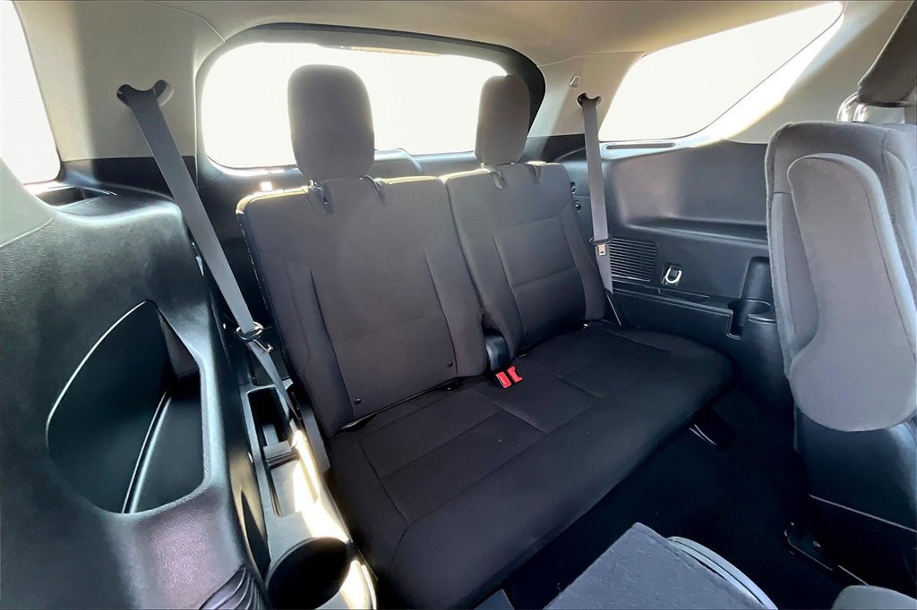 Certified 2023 Ford Explorer XLT image 28