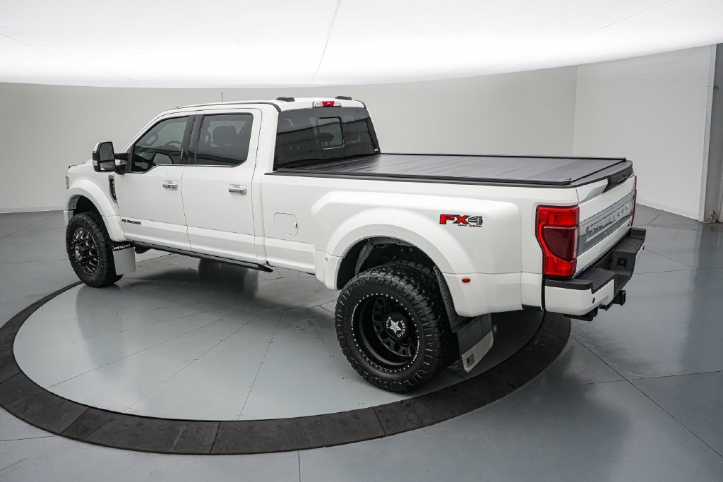 Certified 2022 Ford F450 Platinum w/ FX4 Off-Road Package AWD/4WD image 8