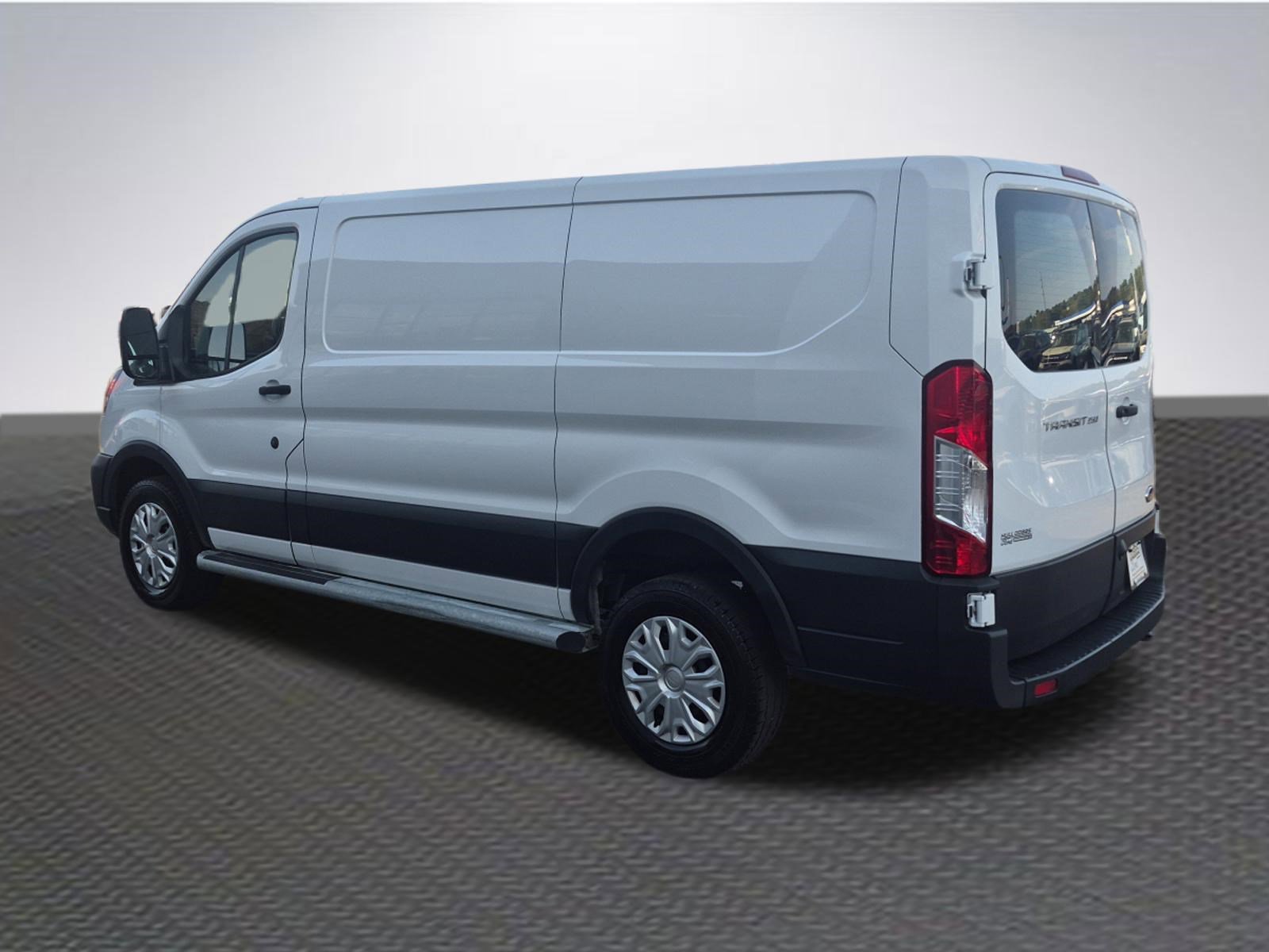 Certified 2024 Ford Transit 250 Low Roof w/ Exterior Upgrade Package image 5