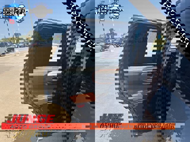 Certified 2025 Ford Bronco Sport Outer Banks w/ Outer Banks Tech Package+ image 17