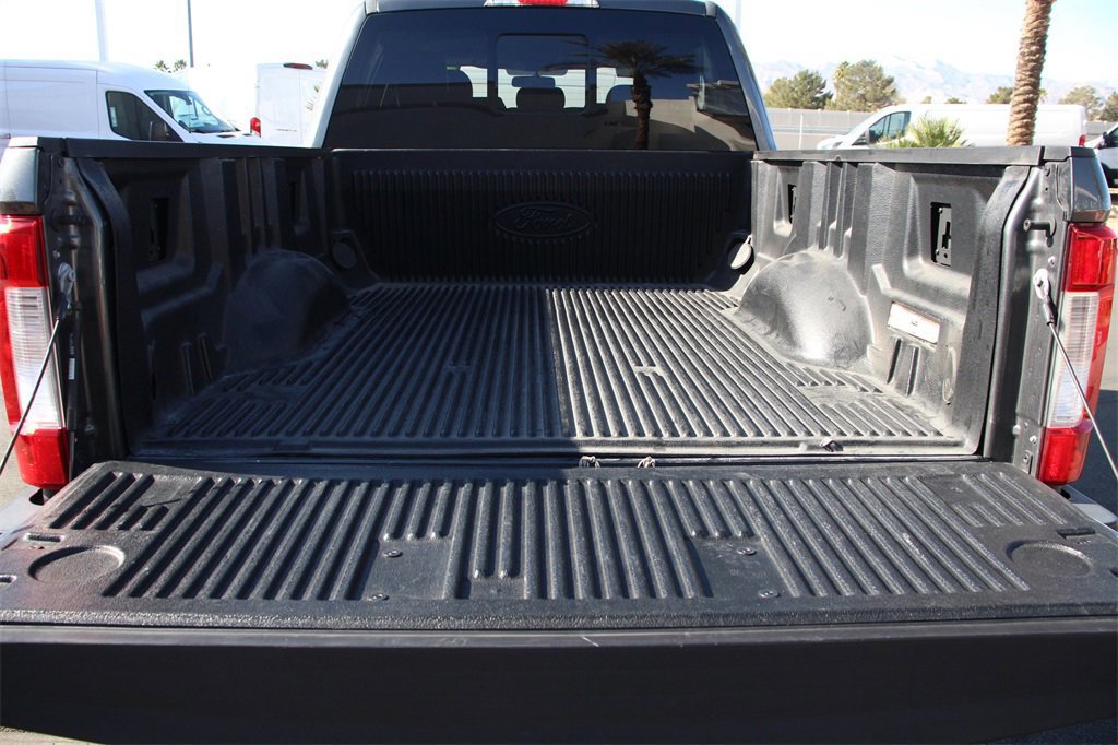 Certified 2017 Ford F250 Lariat w/ Lariat Value Package image 24