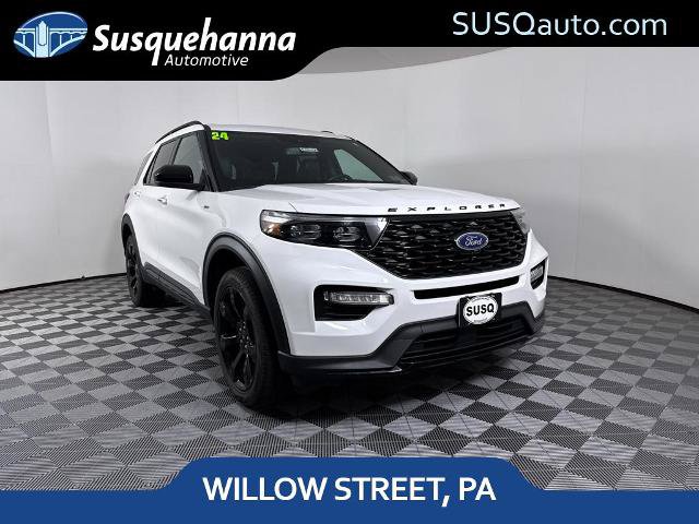 Certified 2024 Ford Explorer ST-Line w/ Class IV Trailer Tow Package AWD/4WD image 1
