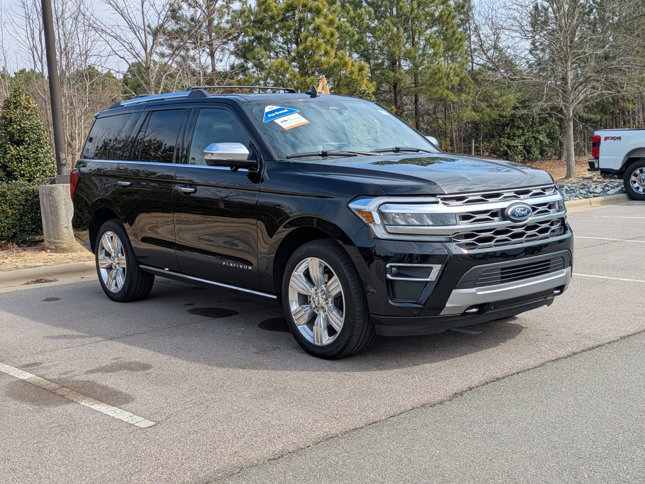 Certified 2024 Ford Expedition Platinum image 10