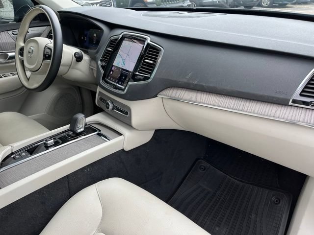 Used 2023 Volvo XC90 B6 Plus w/ Protection Package AWD/4WD image 11