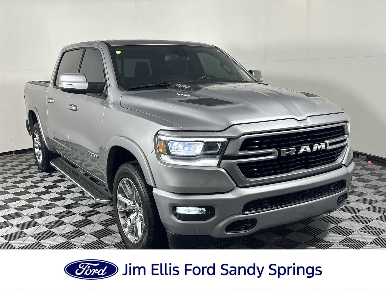 Used 2019 RAM 1500 Laramie w/ Sport Appearance Package image 5