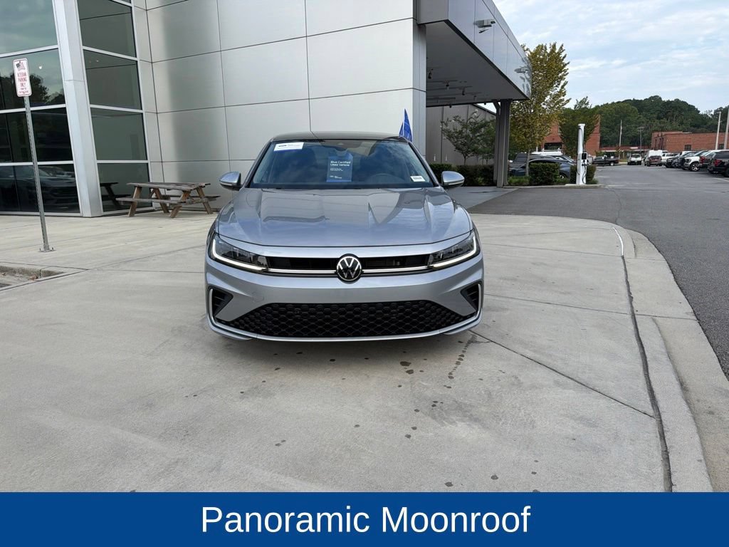 Used 2025 Volkswagen Jetta SEL FWD video 3